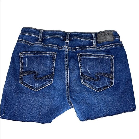 Size 16 Silver Jeans Cut off Denim Shorts - Picture 2 of 9